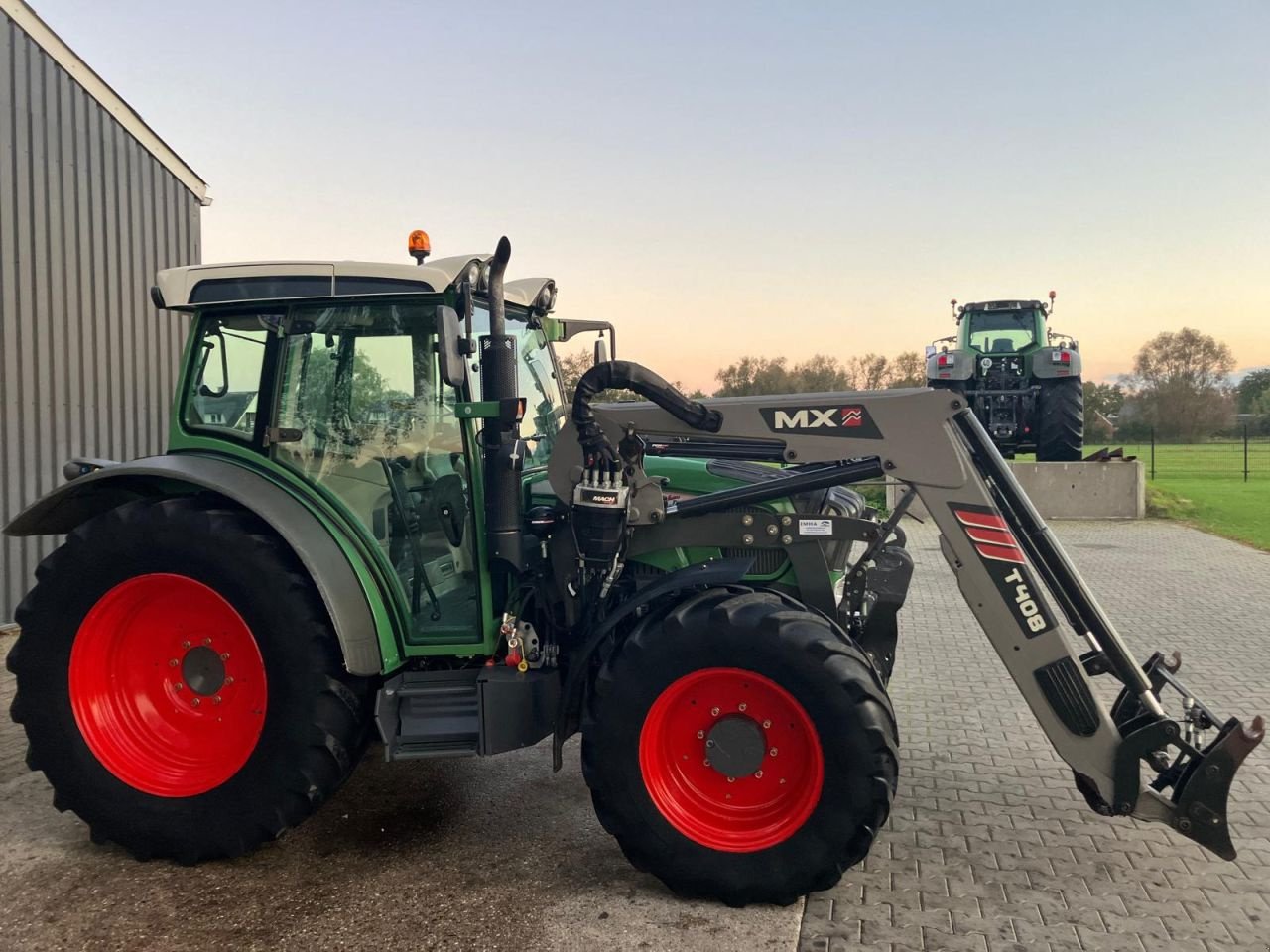 Traktor типа Fendt 210 vario tms, Gebrauchtmaschine в Daarle (Фотография 4)