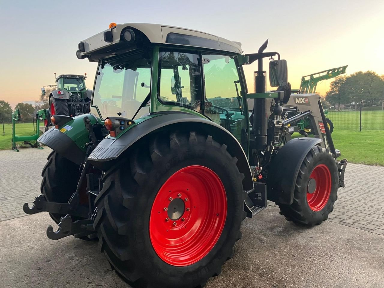 Traktor типа Fendt 210 vario tms, Gebrauchtmaschine в Daarle (Фотография 10)