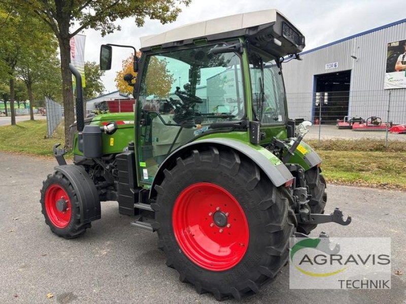 Traktor del tipo Fendt 211 F VARIO GEN-3 POWER SET-2, Gebrauchtmaschine en Meppen (Imagen 4)