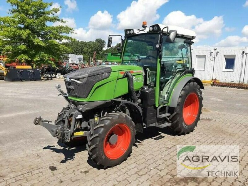 Traktor του τύπου Fendt 211 F VARIO GEN-3 POWER SET-2, Gebrauchtmaschine σε Calbe / Saale (Φωτογραφία 1)