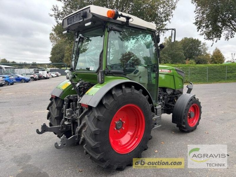 Traktor типа Fendt 211 P VARIO GEN-3 POWER SET-2, Gebrauchtmaschine в Meppen (Фотография 3)