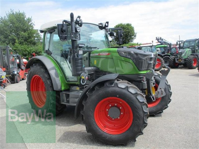 Traktor Türe ait Fendt 211 S VARIO GEN3 POWER SET2, Gebrauchtmaschine içinde Schönau b.Tuntenhausen (resim 3)