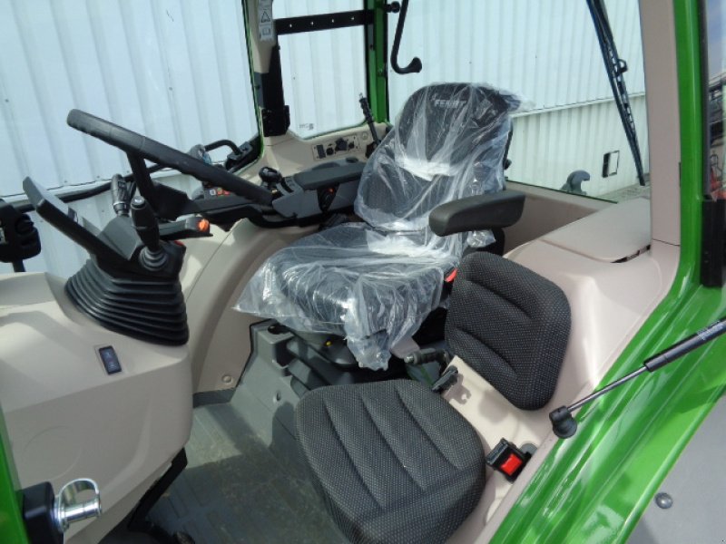 Traktor of the type Fendt 211 S Vario Gen.3 Power, Gebrauchtmaschine in Holle- Grasdorf (Picture 15)