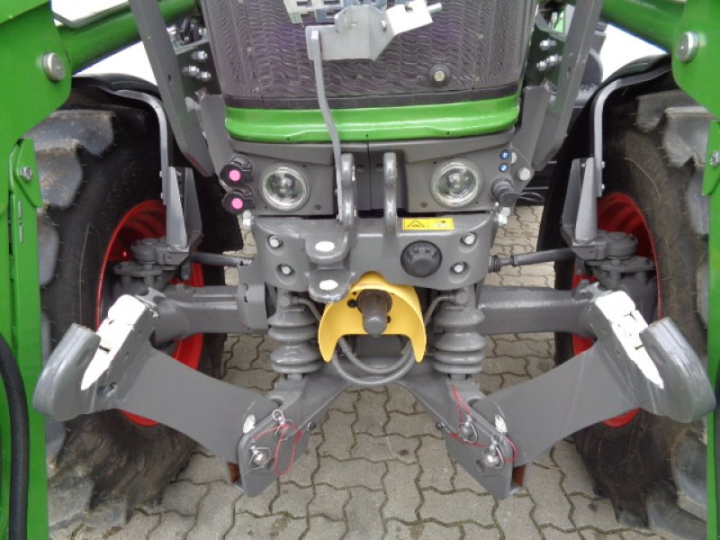 Traktor del tipo Fendt 211 S Vario Gen3 Power, Gebrauchtmaschine en Holle- Grasdorf (Imagen 7)