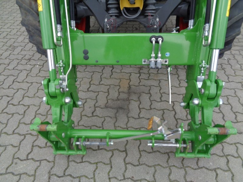 Traktor tipa Fendt 211 S Vario Gen3 Power, Gebrauchtmaschine u Holle- Grasdorf (Slika 8)