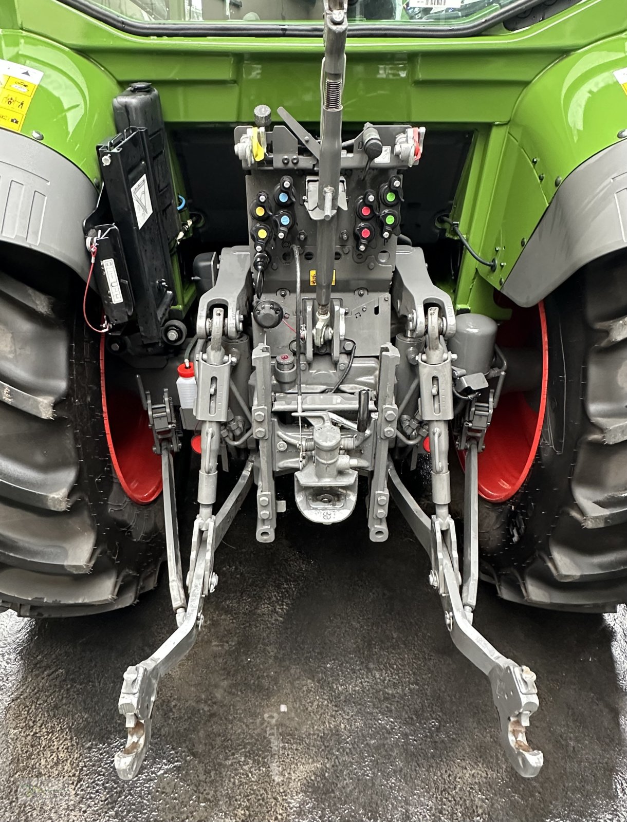 Traktor van het type Fendt 211 S Vario Gen3 Profi Plus, Gebrauchtmaschine in Alitzheim (Foto 8)