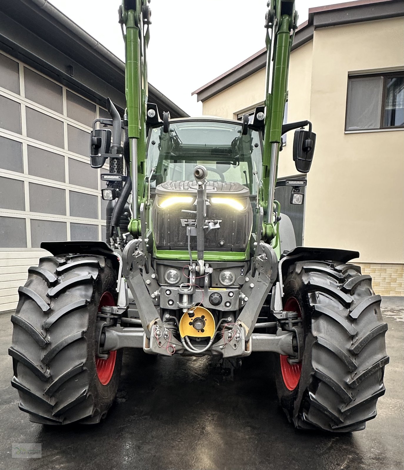 Traktor van het type Fendt 211 S Vario Gen3 Profi Plus, Gebrauchtmaschine in Alitzheim (Foto 10)