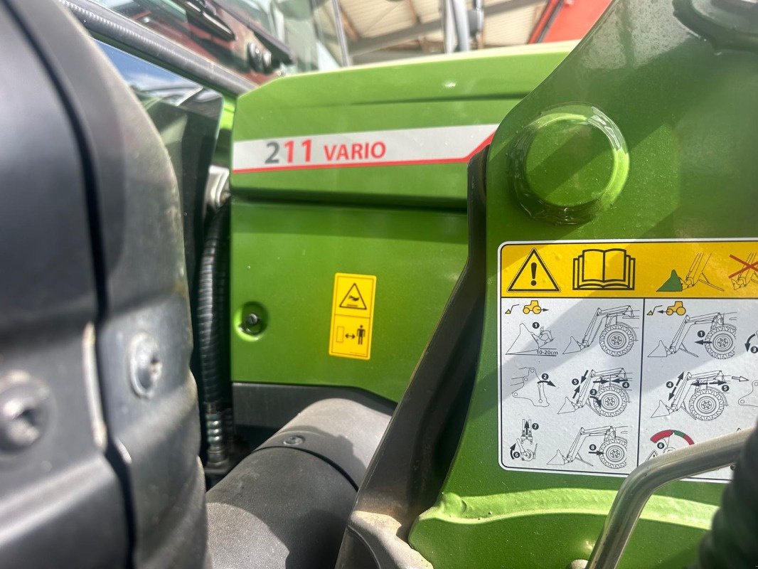 Traktor a típus Fendt 211 S Vario Gen3, Neumaschine ekkor: Schutterzell (Kép 12)