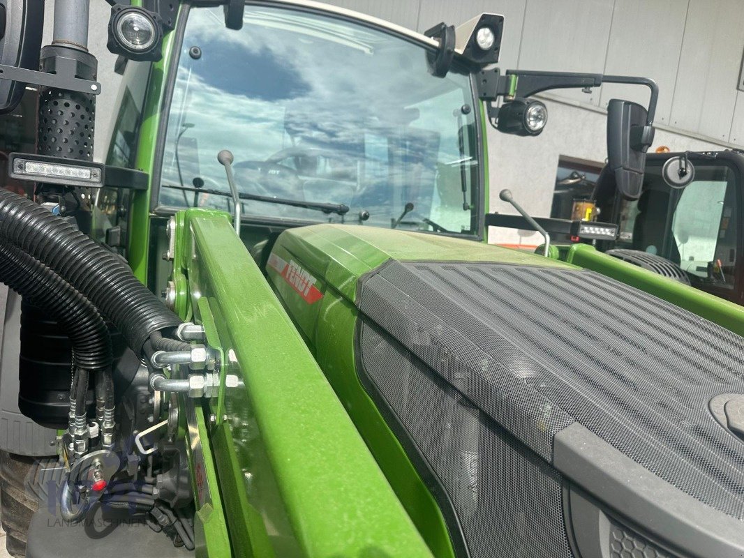 Traktor Türe ait Fendt 211 S Vario Gen3, Neumaschine içinde Schutterzell (resim 9)