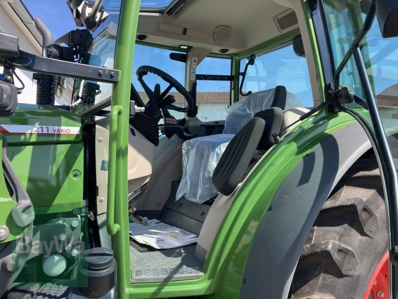 Traktor van het type Fendt 211 S VARIO GEN3, Gebrauchtmaschine in Bogen (Foto 9)