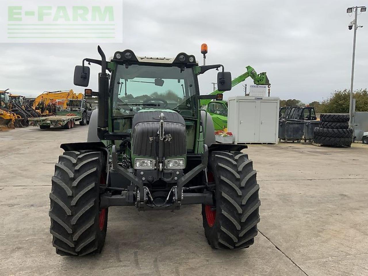 Traktor от тип Fendt 211 tractor (st21261), Gebrauchtmaschine в SHAFTESBURY (Снимка 7)