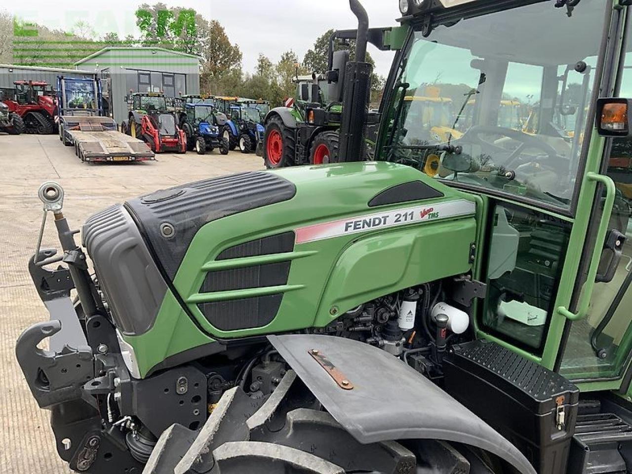 Traktor от тип Fendt 211 tractor (st21261), Gebrauchtmaschine в SHAFTESBURY (Снимка 17)