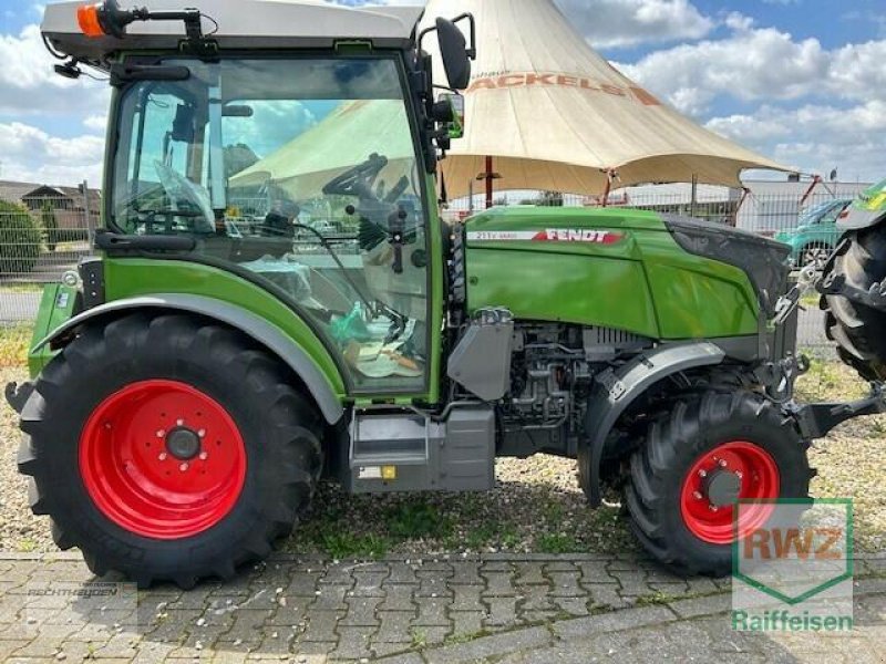 Traktor a típus Fendt 211 V VarioGen3, Neumaschine ekkor: Wegberg (Kép 1)