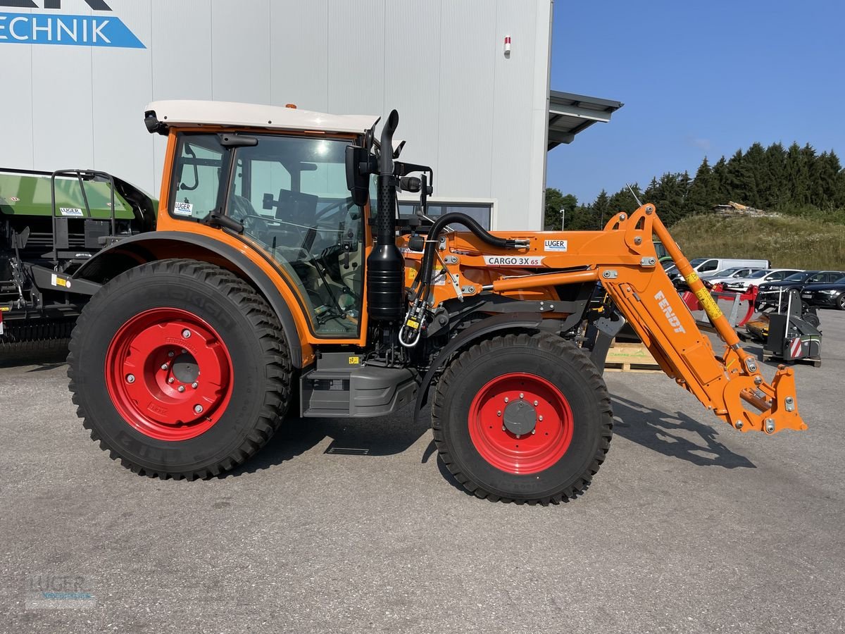 Traktor des Typs Fendt 211 Vario (FendtONE), Gebrauchtmaschine in Niederkappel (Bild 7)