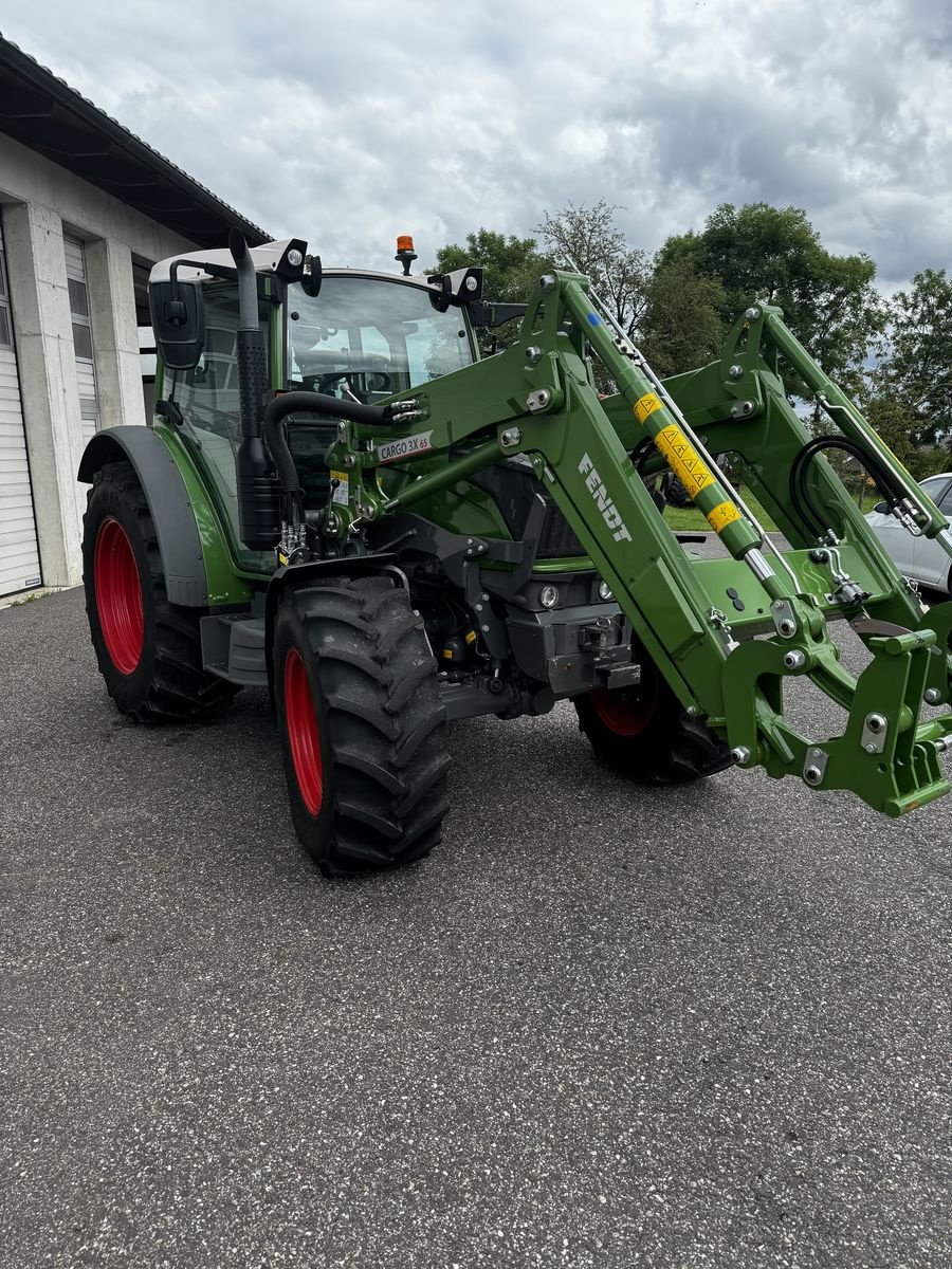 Traktor tipa Fendt 211 Vario (FendtONE), Gebrauchtmaschine u Traberg (Slika 1)