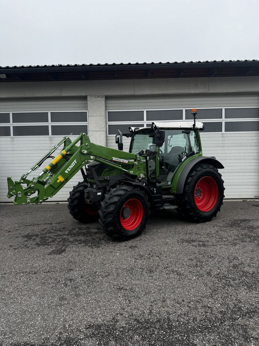 Traktor от тип Fendt 211 Vario (FendtONE), Gebrauchtmaschine в Traberg (Снимка 1)