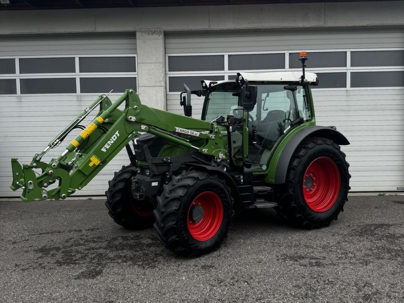 Traktor типа Fendt 211 Vario (FendtONE), Gebrauchtmaschine в Traberg