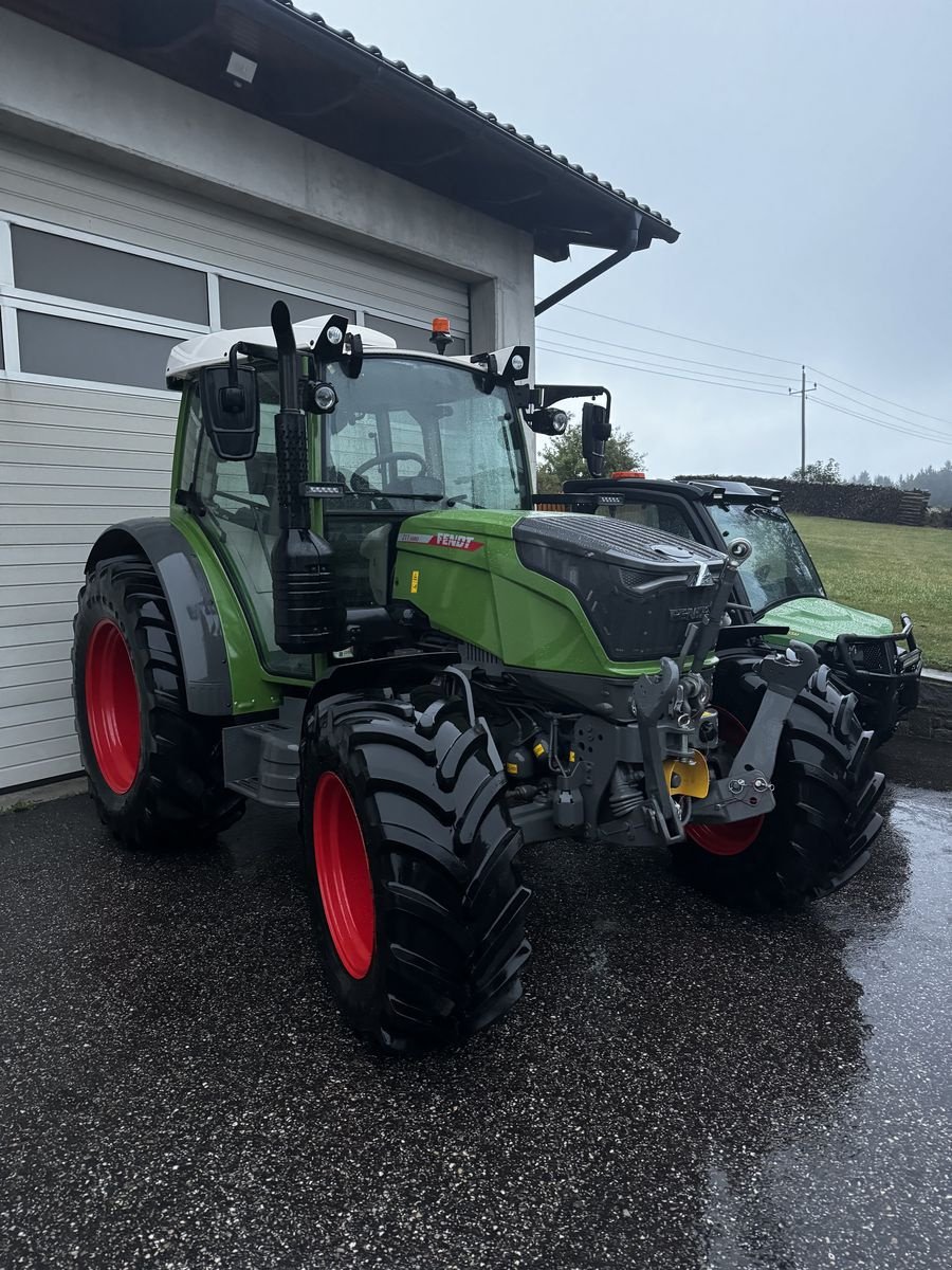 Traktor van het type Fendt 211 Vario (FendtONE), Gebrauchtmaschine in Traberg (Foto 1)