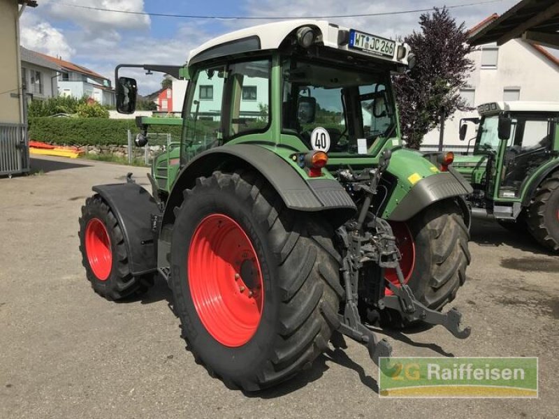 Traktor tip Fendt 211 Vario Gebr. Allradsc, Gebrauchtmaschine in Waldshut-Tiengen (Poză 2)