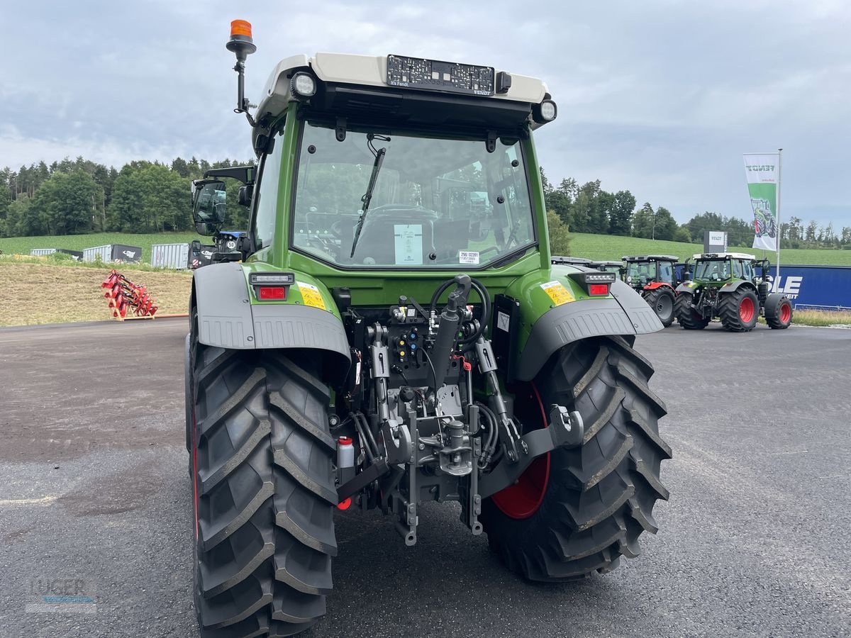 Traktor του τύπου Fendt 211 Vario (Gen3), Neumaschine σε Niederkappel (Φωτογραφία 4)