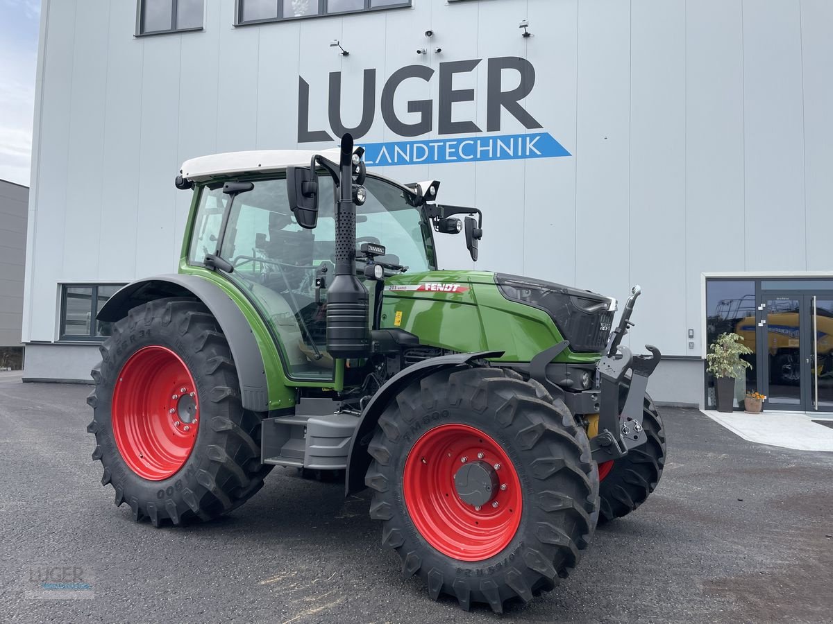 Traktor του τύπου Fendt 211 Vario (Gen3), Neumaschine σε Niederkappel (Φωτογραφία 1)