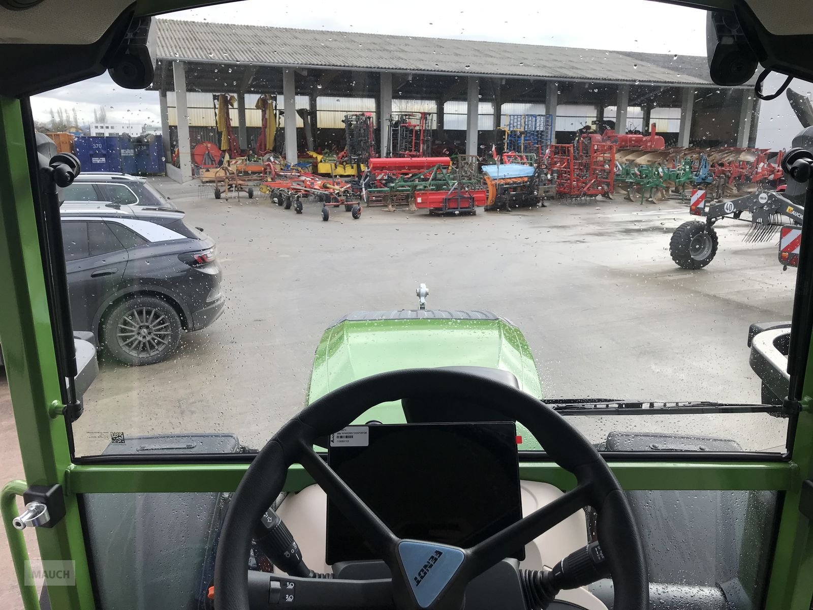 Traktor des Typs Fendt 211 Vario (Gen3), Neumaschine in Burgkirchen (Bild 13)