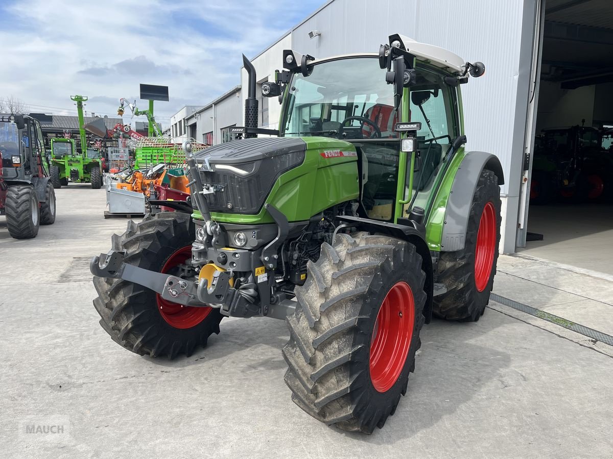 Traktor Türe ait Fendt 211 Vario (Gen3), Neumaschine içinde Burgkirchen (resim 5)