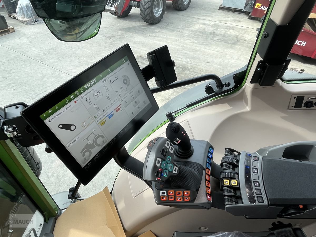 Traktor του τύπου Fendt 211 Vario (Gen3), Neumaschine σε Burgkirchen (Φωτογραφία 12)