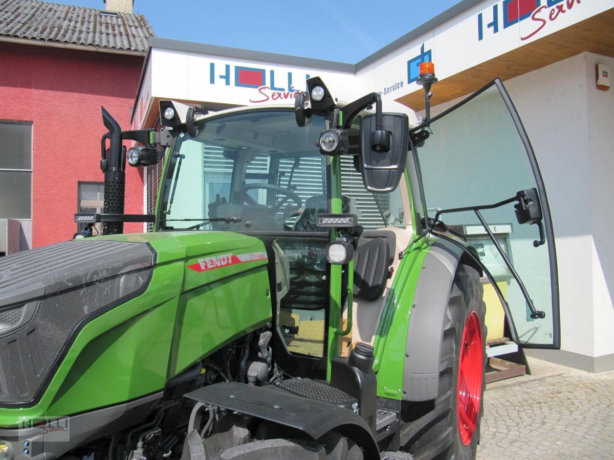 Traktor des Typs Fendt 211 Vario (Gen3), Vorführmaschine in Niederneukirchen (Bild 14)