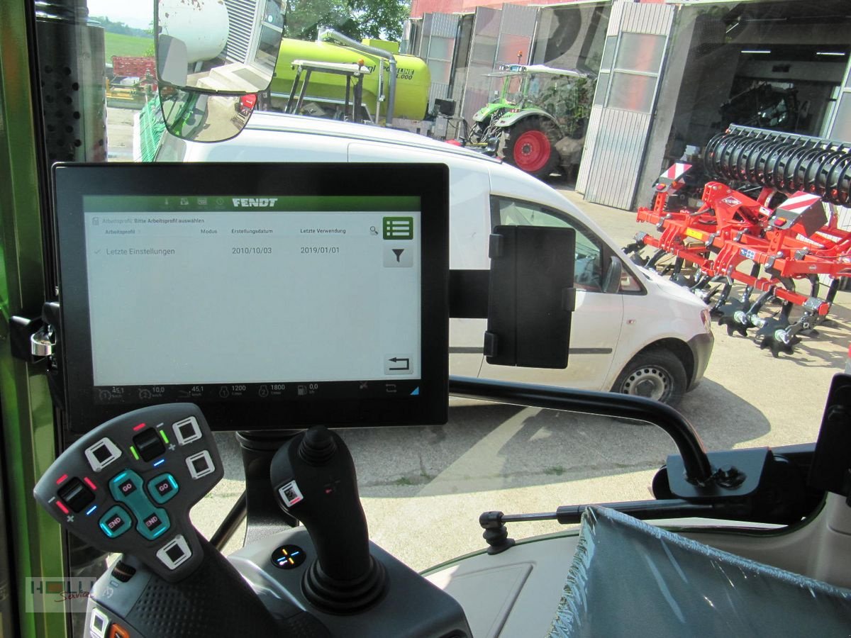 Traktor des Typs Fendt 211 Vario (Gen3), Vorführmaschine in Niederneukirchen (Bild 11)