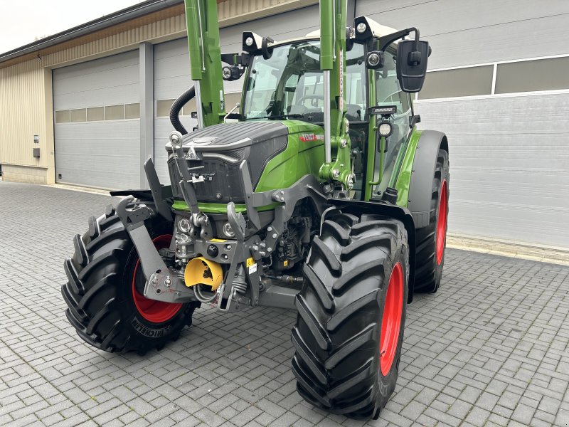 Traktor del tipo Fendt 211 Vario Gen.3 Profi+ Profiplus Setting2 mit Cargo 3X65 Vollausstattung, Gebrauchtmaschine en Weigendorf (Imagen 1)