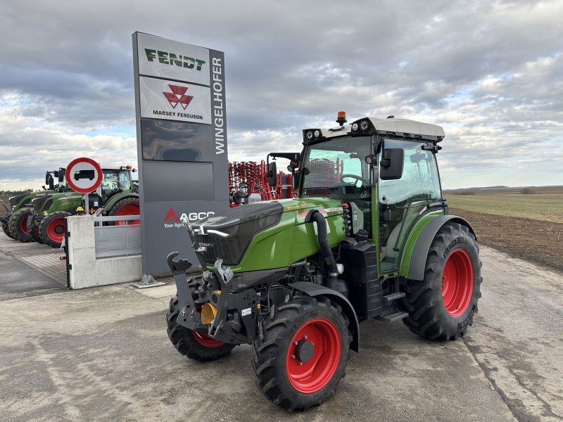 Traktor of the type Fendt 211 Vario P (Gen3), Vorführmaschine in Starrein (Picture 1)