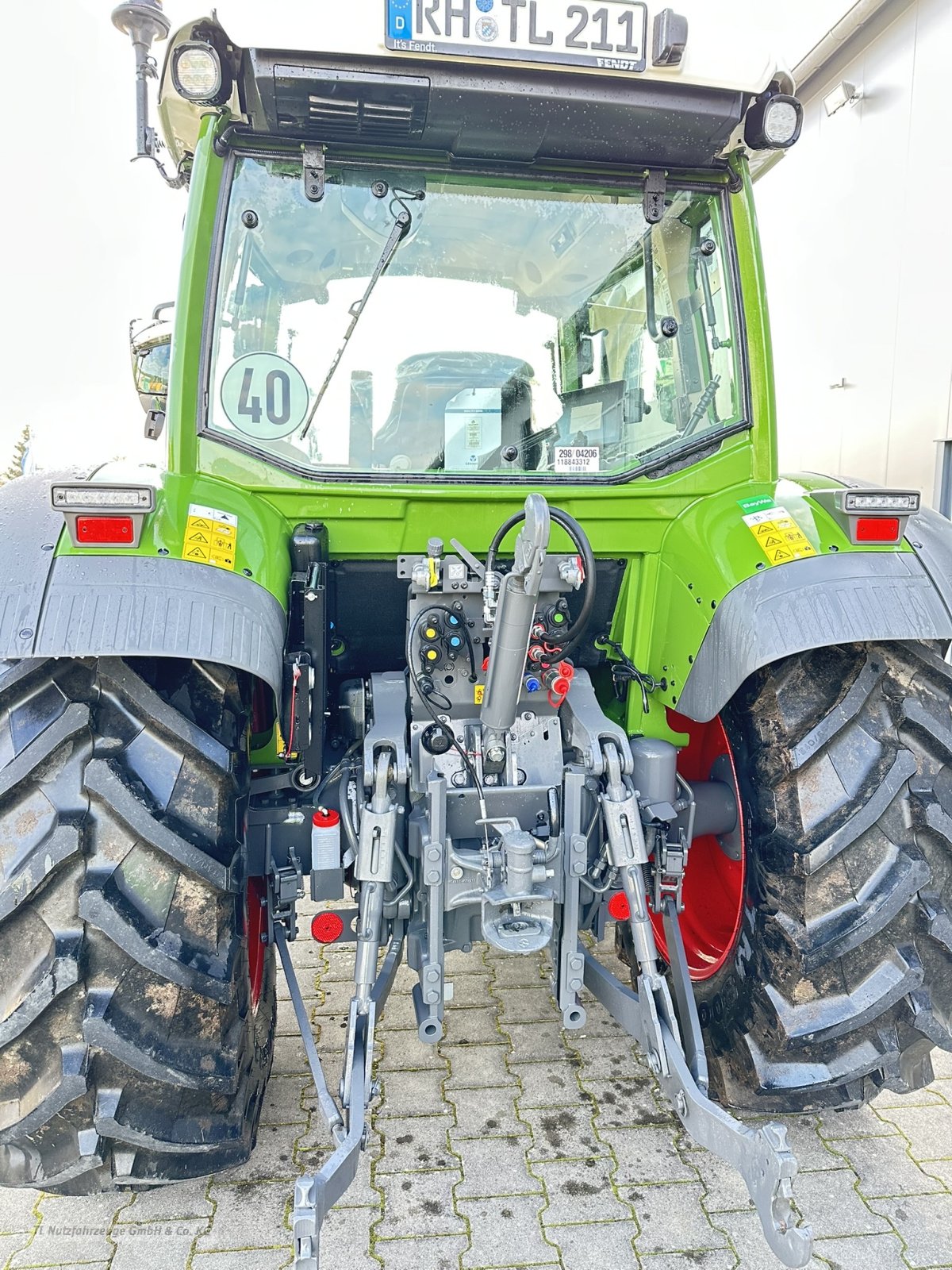 Traktor typu Fendt 211 Vario Profi, Gebrauchtmaschine v Röttenbach (Obrázek 3)