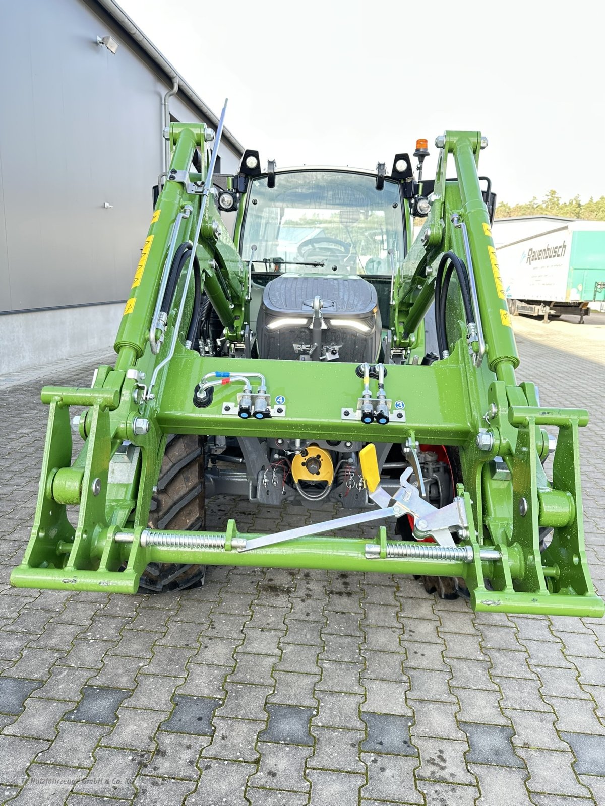 Traktor typu Fendt 211 Vario Profi, Gebrauchtmaschine v Röttenbach (Obrázek 6)