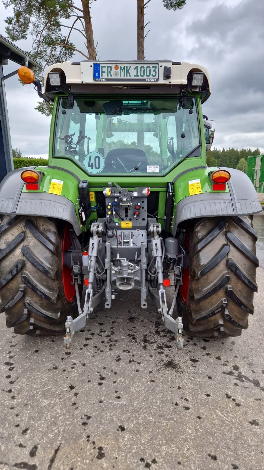 Traktor типа Fendt 211 Vario Profi, Gebrauchtmaschine в Donaueschingen (Фотография 6)