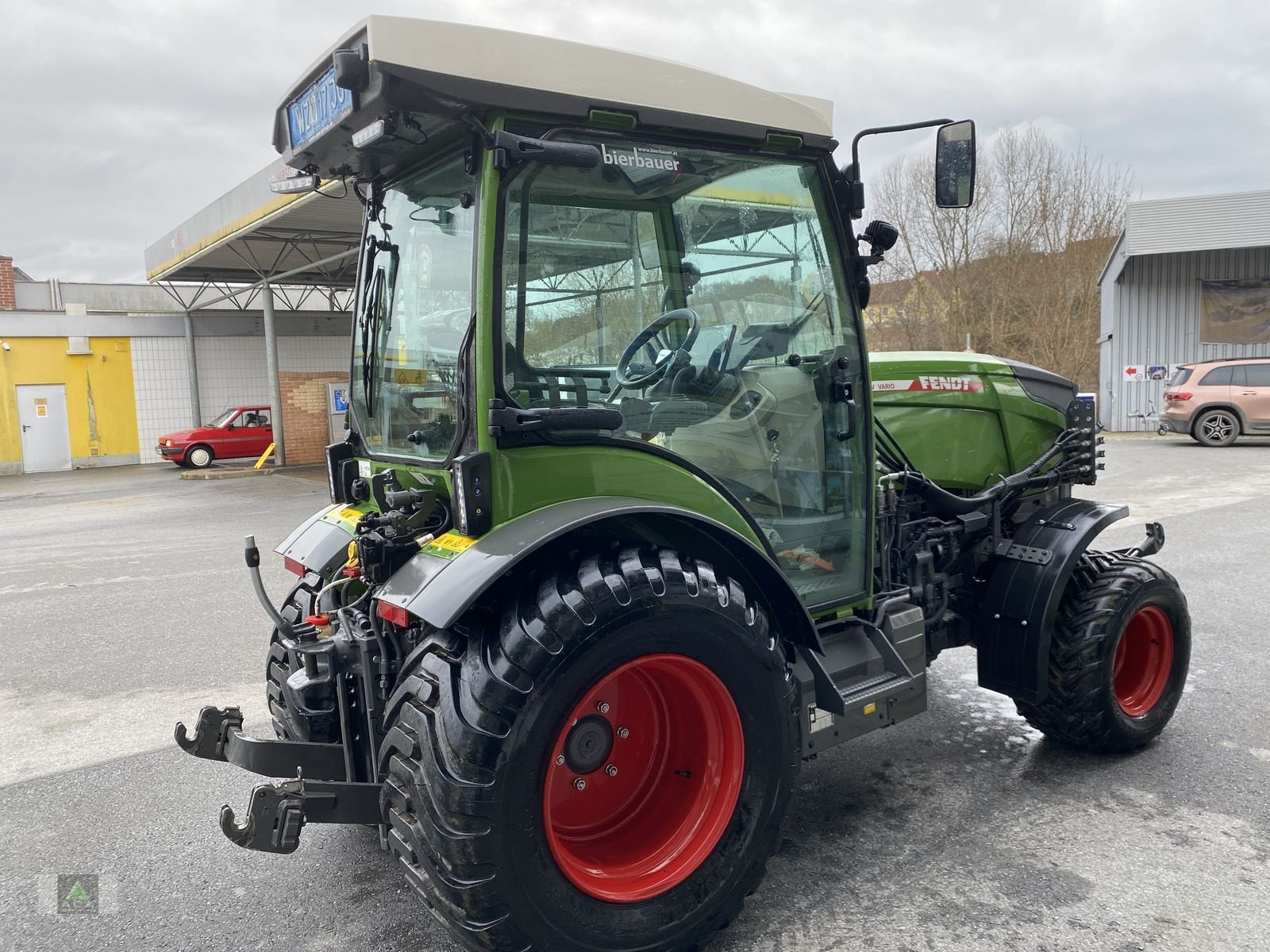 Traktor typu Fendt 211 Vario V (Gen3), Gebrauchtmaschine w Markt Hartmannsdorf (Zdjęcie 4)