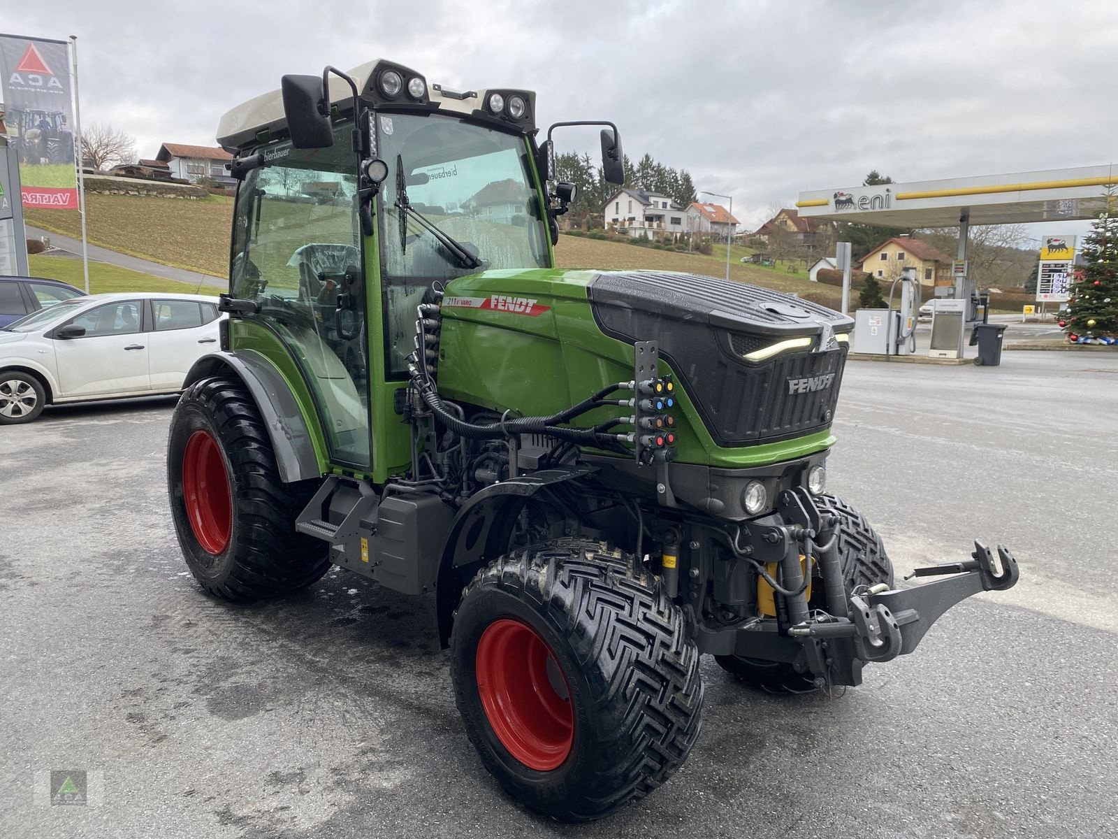 Traktor typu Fendt 211 Vario V (Gen3), Gebrauchtmaschine w Markt Hartmannsdorf (Zdjęcie 3)