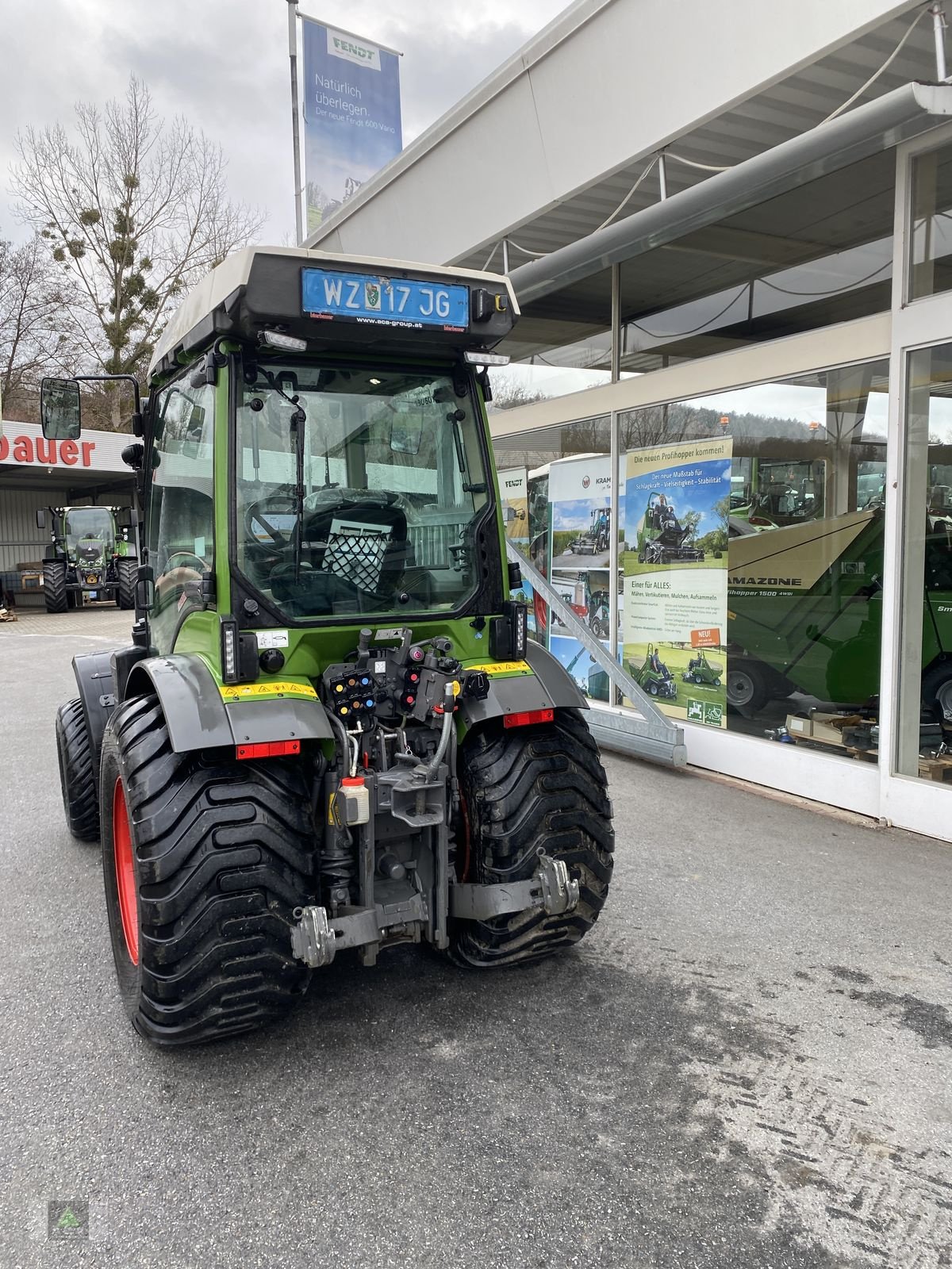 Traktor typu Fendt 211 Vario V (Gen3), Gebrauchtmaschine w Markt Hartmannsdorf (Zdjęcie 6)