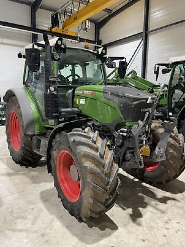 Traktor типа Fendt 211 VARIO, Gebrauchtmaschine в Carcassonne (Фотография 1)