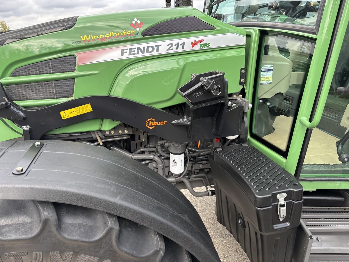 Traktor van het type Fendt 211 Vario, Gebrauchtmaschine in Starrein (Foto 14)