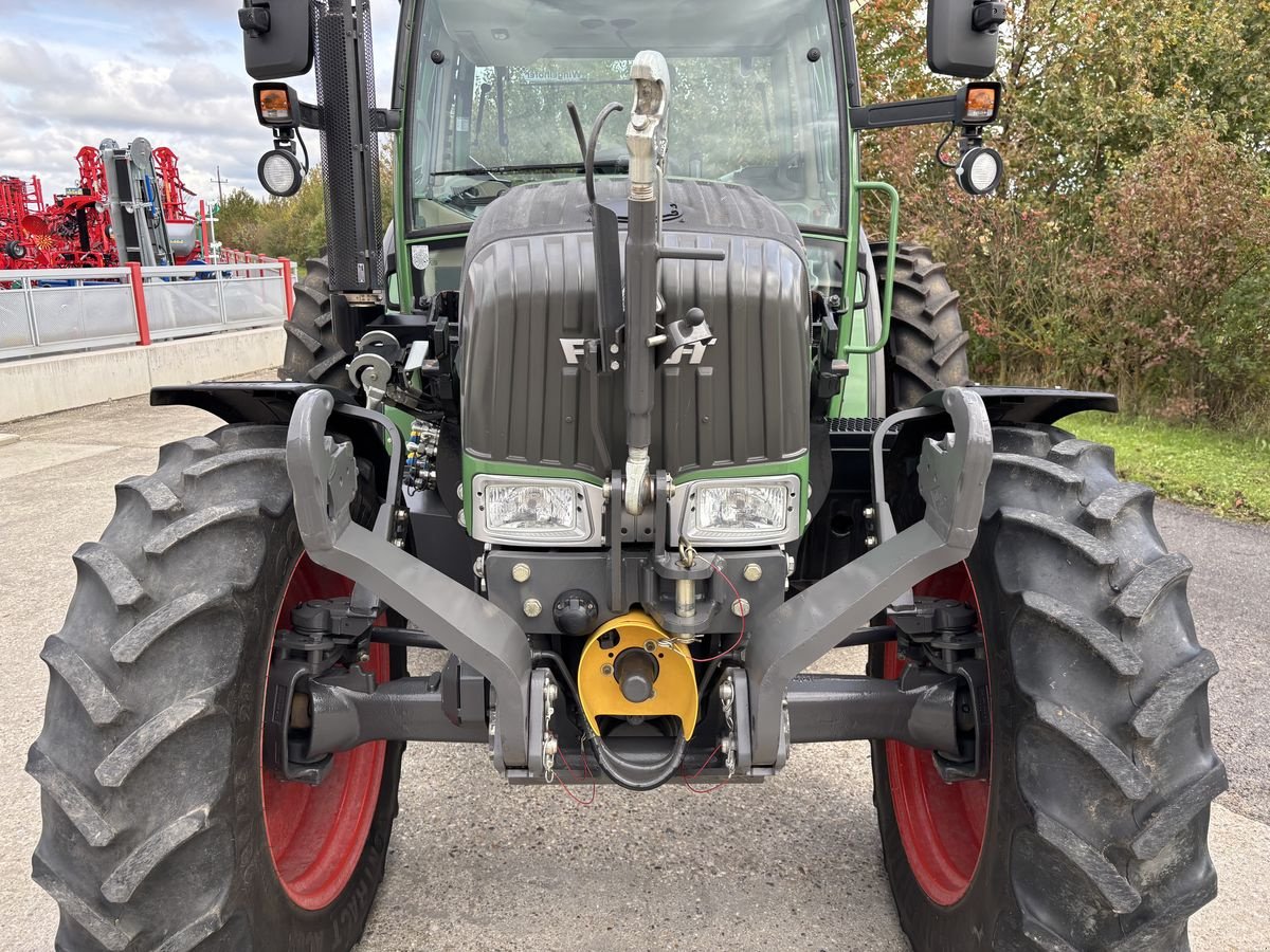 Traktor Türe ait Fendt 211 Vario, Gebrauchtmaschine içinde Starrein (resim 12)