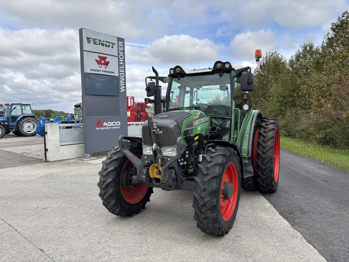 Traktor Türe ait Fendt 211 Vario, Gebrauchtmaschine içinde Starrein (resim 1)