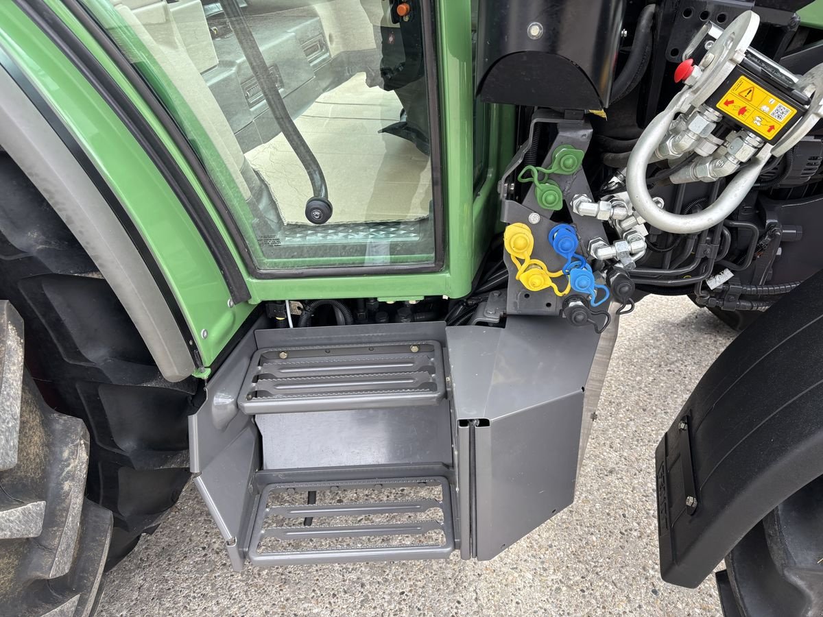 Traktor van het type Fendt 211 Vario, Gebrauchtmaschine in Starrein (Foto 23)