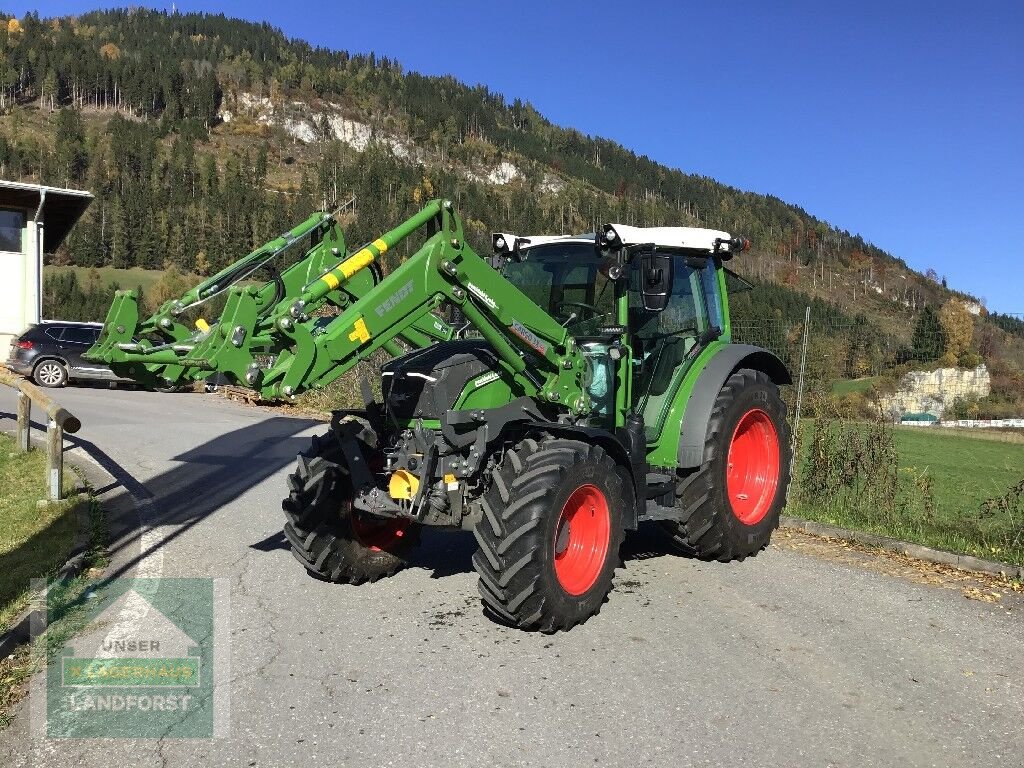 Traktor от тип Fendt 211 Vario, Gebrauchtmaschine в Murau (Снимка 1)