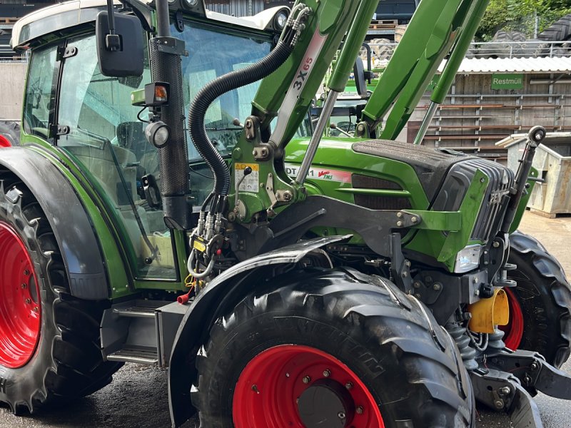 Traktor Türe ait Fendt 211 Vario, Gebrauchtmaschine içinde Donaueschingen (resim 1)