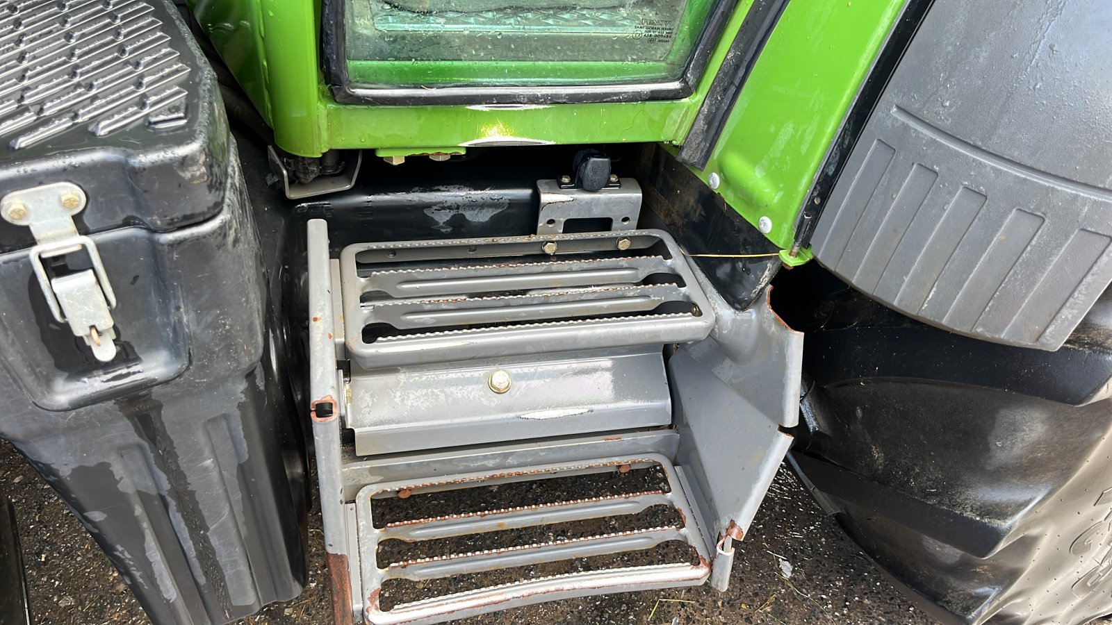 Traktor типа Fendt 211 Vario, Gebrauchtmaschine в Donaueschingen (Фотография 7)