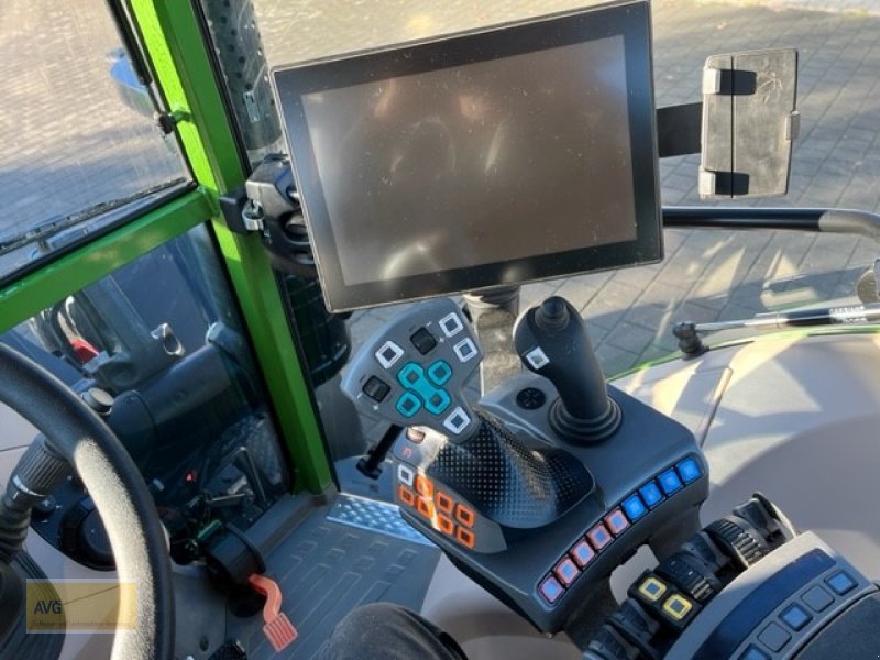 Traktor van het type Fendt 211 Vario, Gebrauchtmaschine in Abensberg (Foto 4)