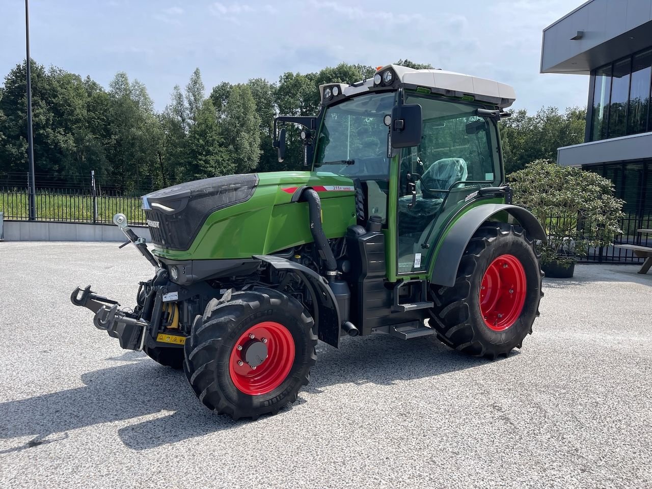 Traktor Türe ait Fendt 211F Profi plus en GPS, Neumaschine içinde Holten (resim 1)