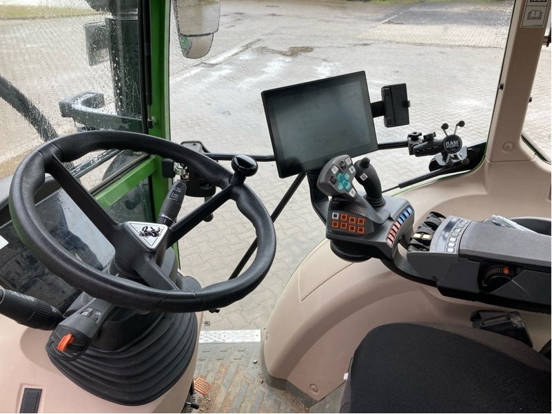 Traktor of the type Fendt 211S Vario Gen3 Profi+Setting2, Gebrauchtmaschine in Gadenstedt (Picture 3)