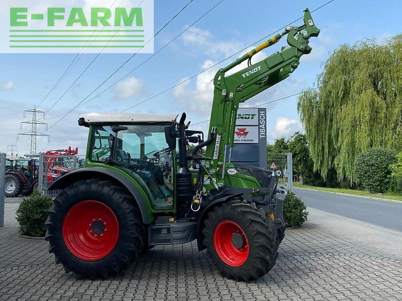 Traktor des Typs Fendt 211vario s gen3, Gebrauchtmaschine in Groß-Zimmern (Bild 2)